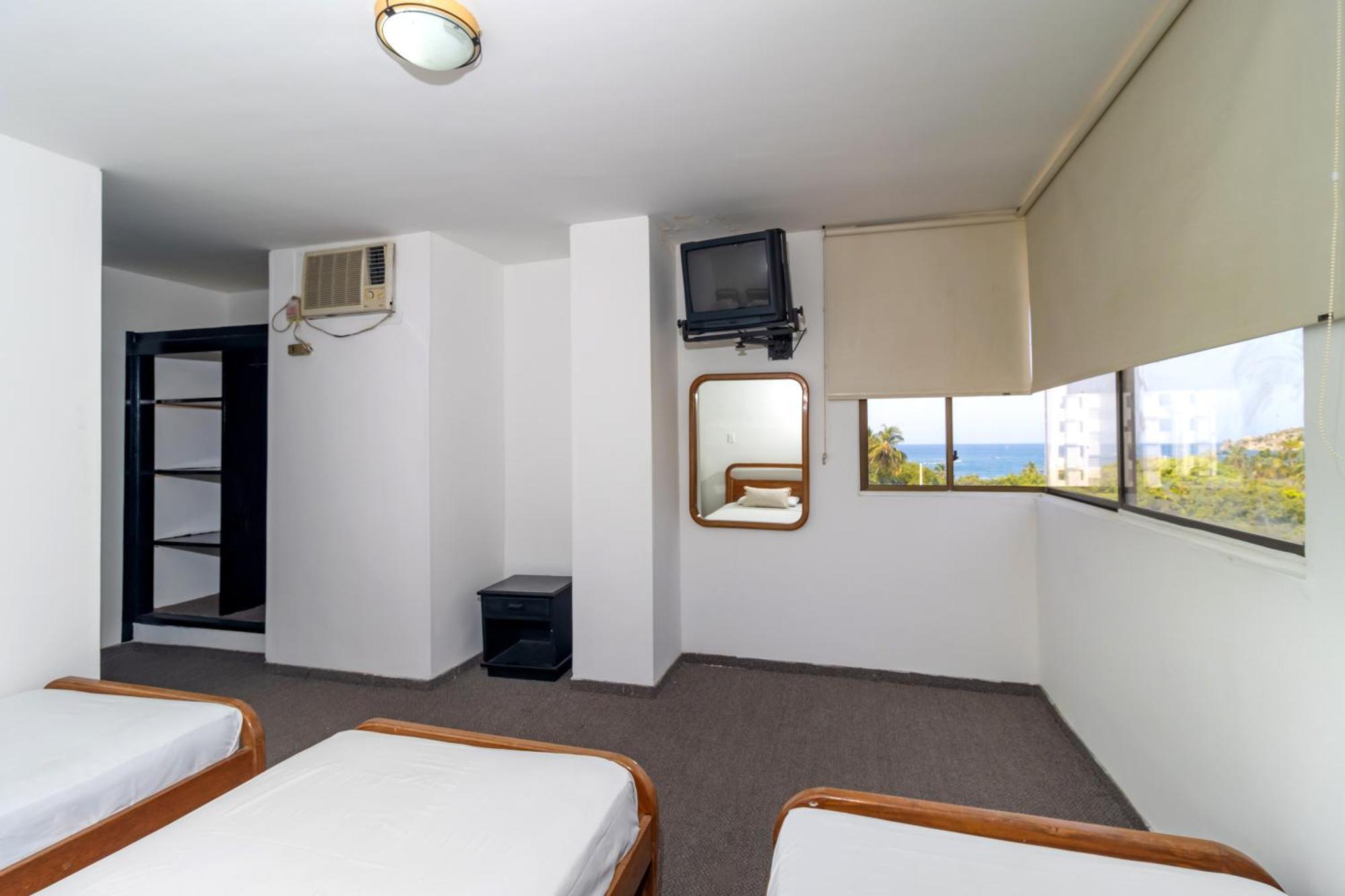Hotel Axis Inn By Geh Suites ซันตามาร์ตา ภายนอก รูปภาพ