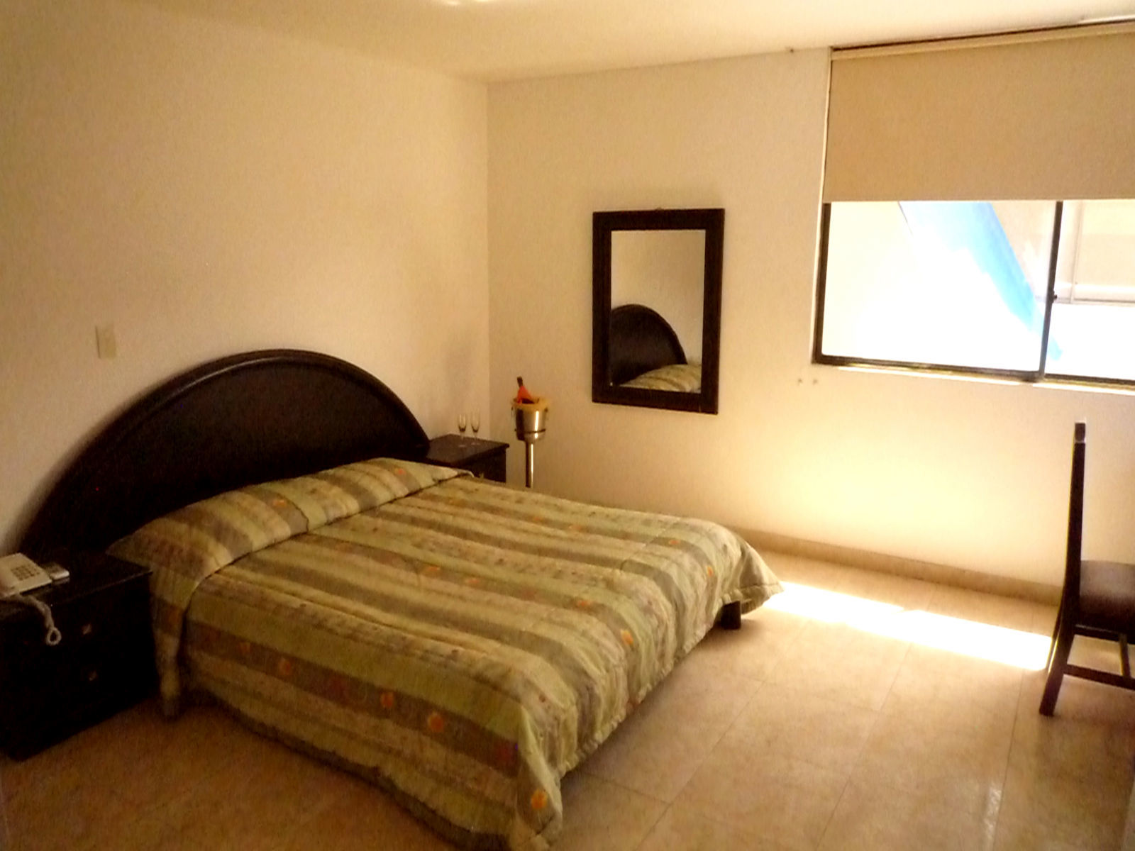 Hotel Axis Inn By Geh Suites ซันตามาร์ตา ภายนอก รูปภาพ